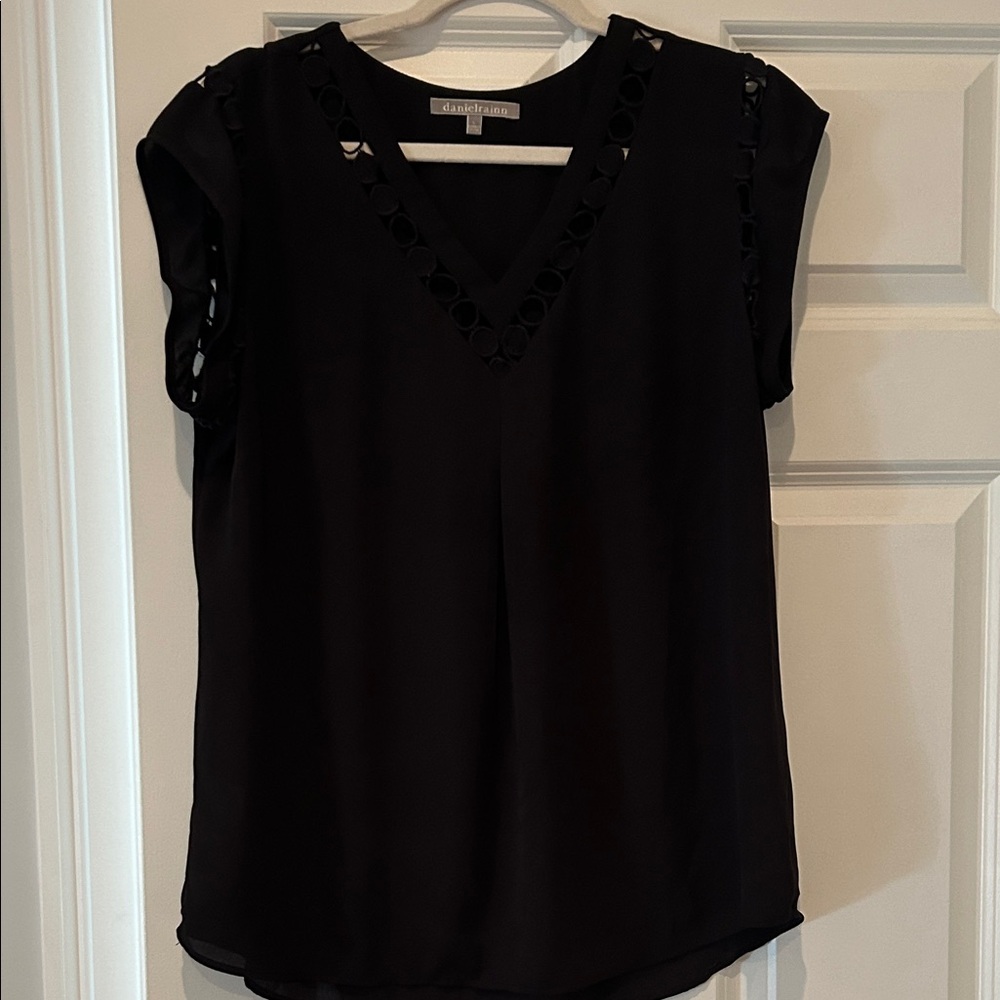 Daniel Rainn Black Cutout V-Neck Blouse